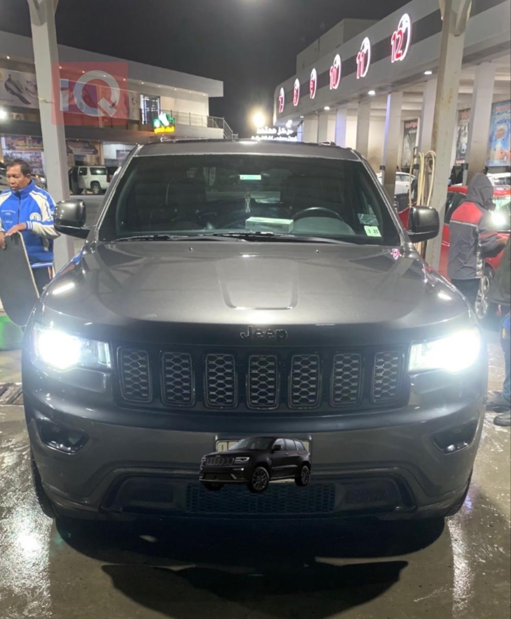 جيب جراند شيروكي